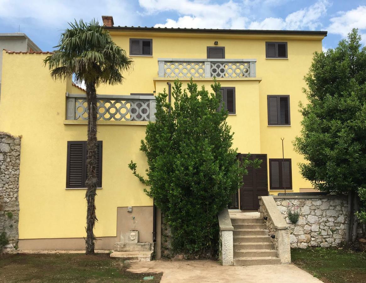 Villa Potocnjak Novi Vinodolski Bagian luar foto