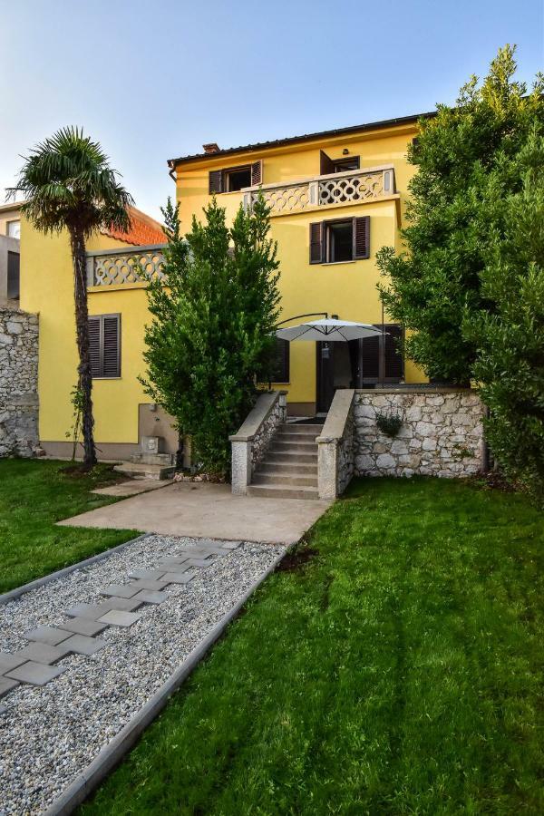 Villa Potocnjak Novi Vinodolski Bagian luar foto